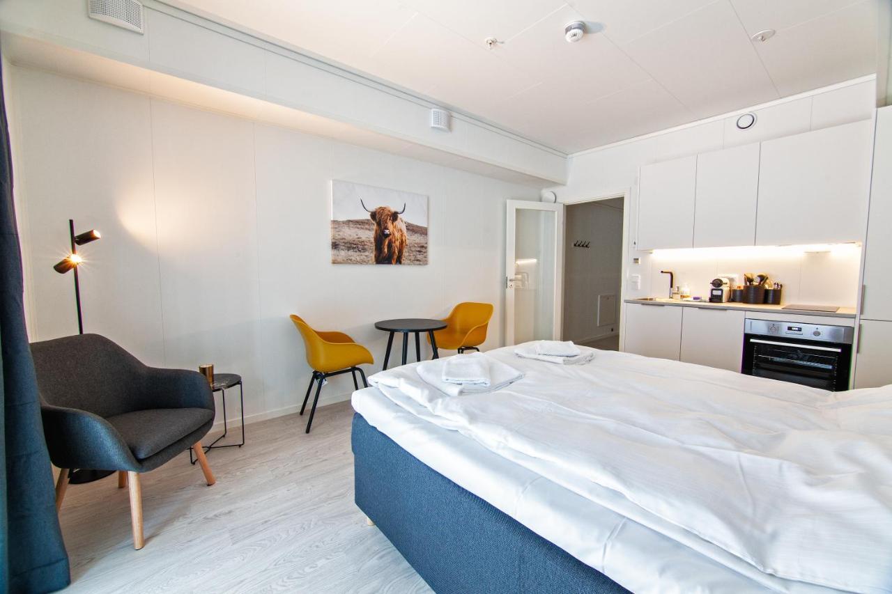 Stylish And Serviced Studio Apartment In Lofoten Svolvaer Exterior photo