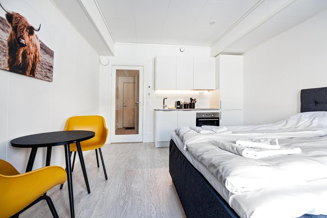Stylish And Serviced Studio Apartment In Lofoten Svolvaer Exterior photo
