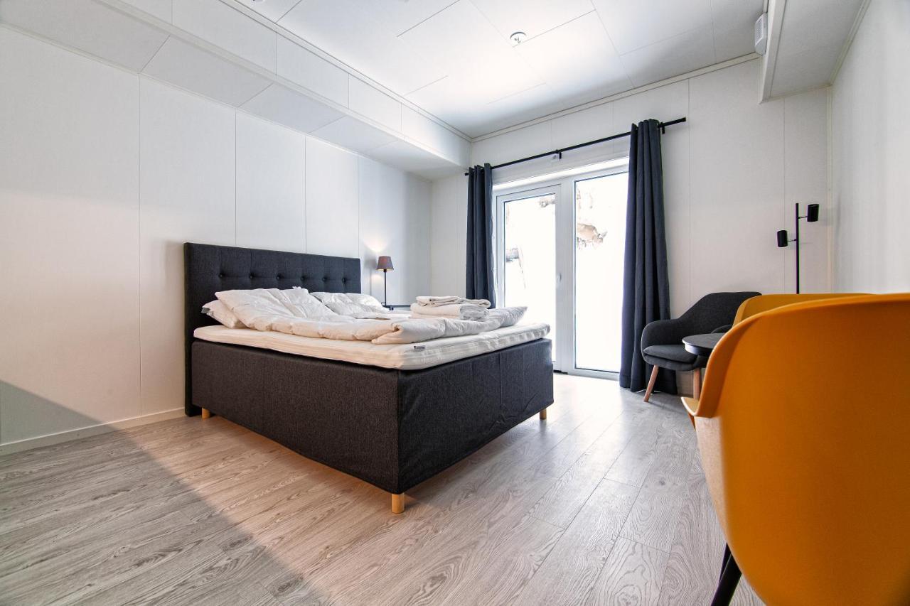 Stylish And Serviced Studio Apartment In Lofoten Svolvaer Exterior photo
